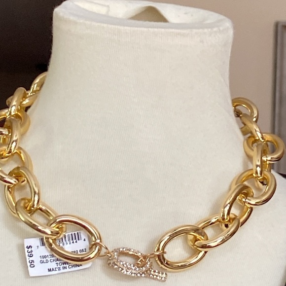 NWT Gold tone, Chain link necklace with pave toggle closure - Picture 1 of 3